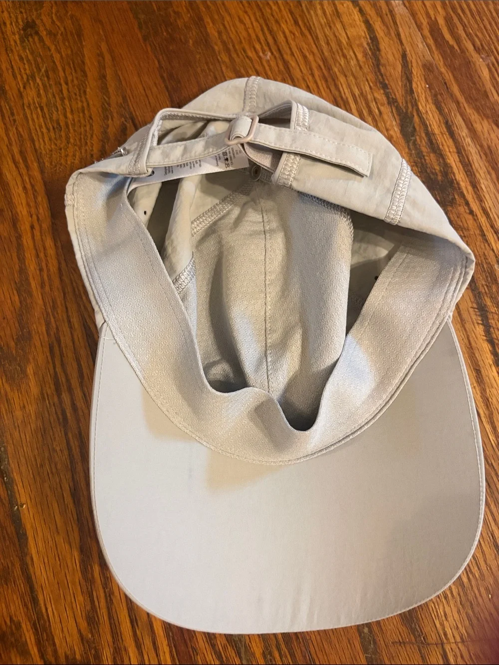 🎉lululemon athletica Light Gray Performance Baseball Cap